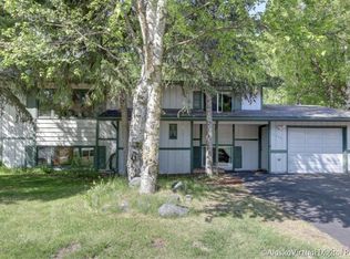 13210 Reef Pl, Anchorage, AK 99515