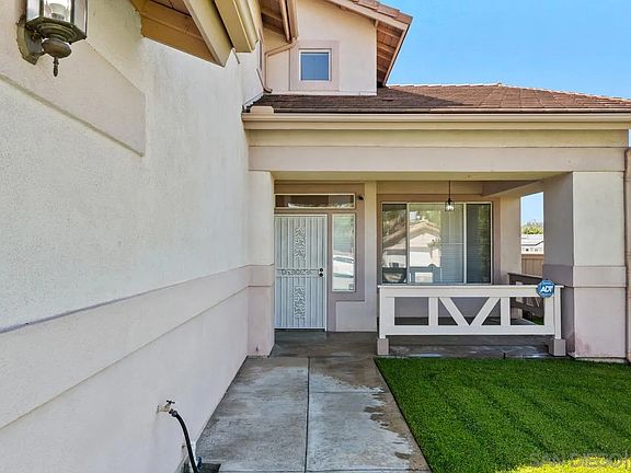 5th image of 3354 Monique Ln