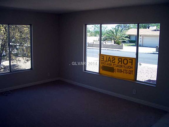 4th image of 6996 W Westbrook Ave
