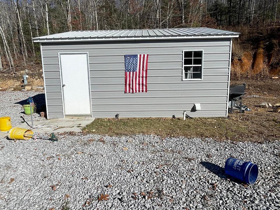2nd image of 104 Bill Hamby Rd