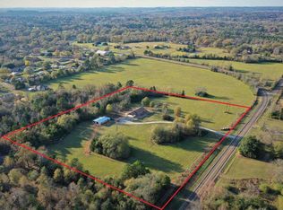 1670 Fm 450, Ore City, TX 75683