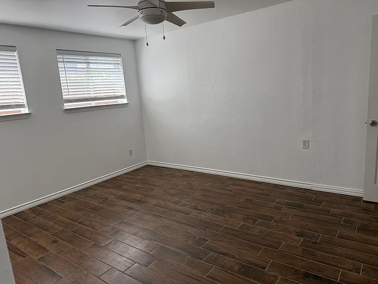 2311 Vagas St #A1 — Photo 12
