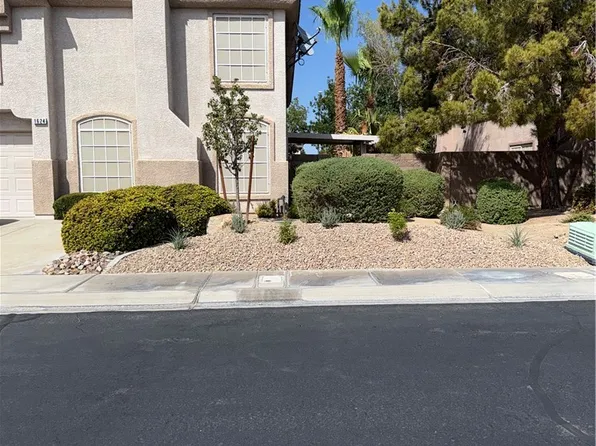 1624 Coyote Run Dr, Henderson, NV 89014