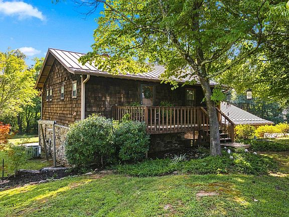 2nd image of 2631 County Road 30