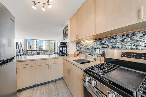 2630 Kapiolani Blvd #802 Photo 1