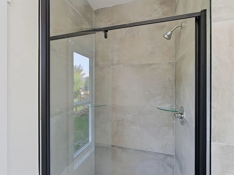 442 General John Payne Blvd — Photo 33
