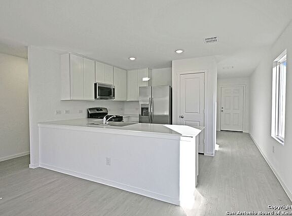 4th image of 10036 Mather Way