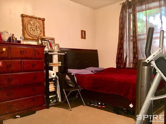 2nd image of 231 W 230th St APT C1e