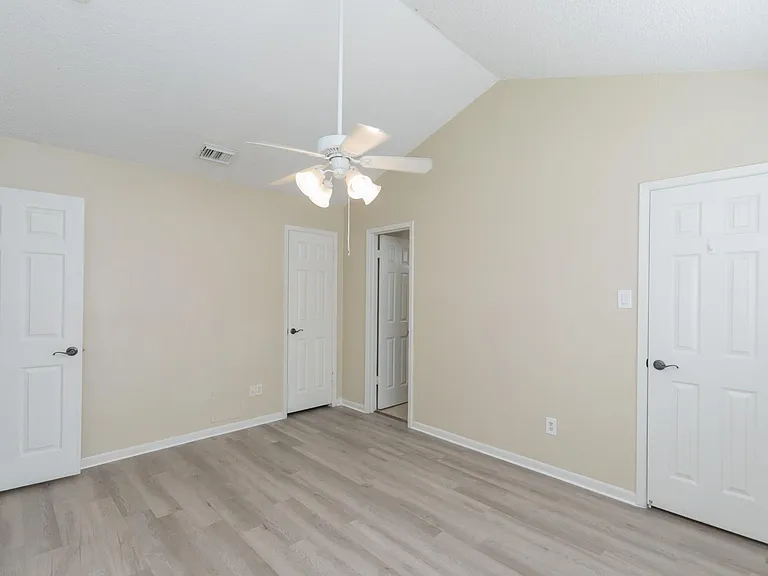 4106 Kitchen Hill Ln — Photo 17