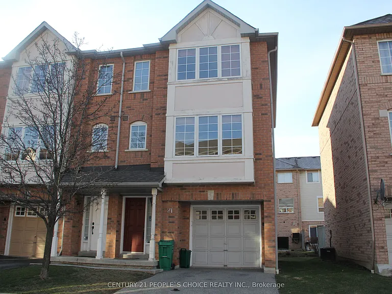 80 Acorn Pl #21 — Photo 1