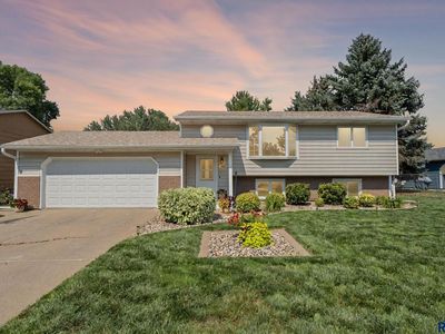 6004 W Bakker Park Dr, Sioux Falls, SD, 57106