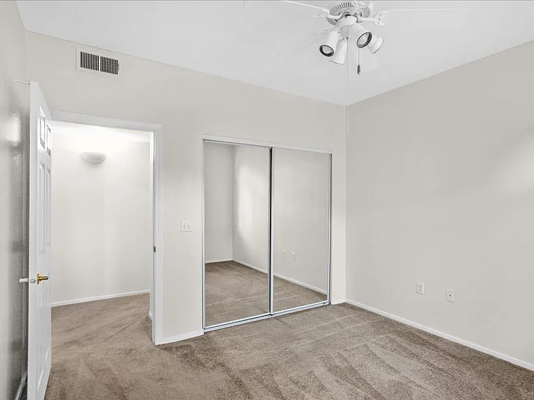 75 N Valle Verde Dr #1821 — Photo 15