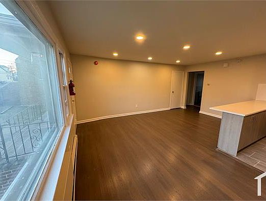 2nd image of 126 Elmwood Ave APT 5