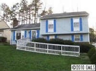 7016 Bluff Wood Cv, Charlotte, NC 28212