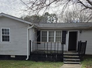 12 Scott Dr, Greenville, SC 29611