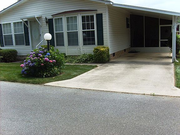 Carport + Screened-in Porch