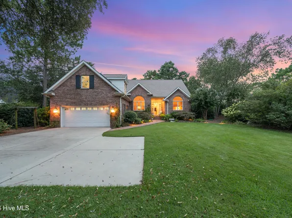 3303 Gordonia Circle SE, Southport, NC 28461