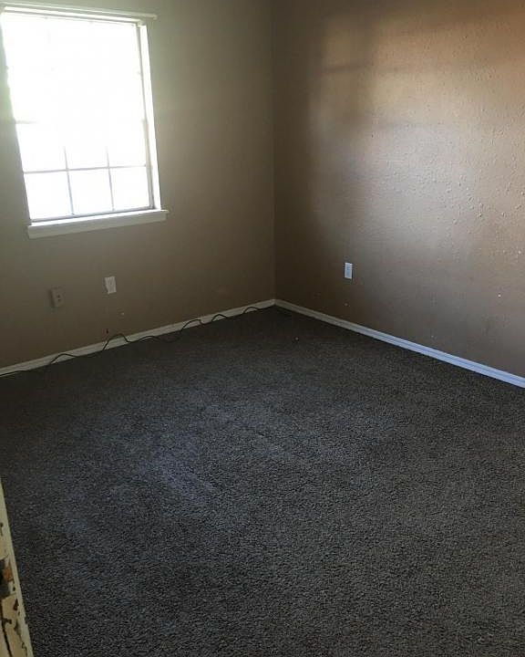 211 S Main St APT 2, Okeene, OK 73763 Zillow