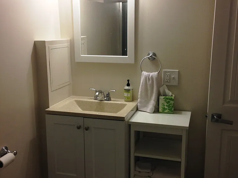 104 Ferry St — Photo 10