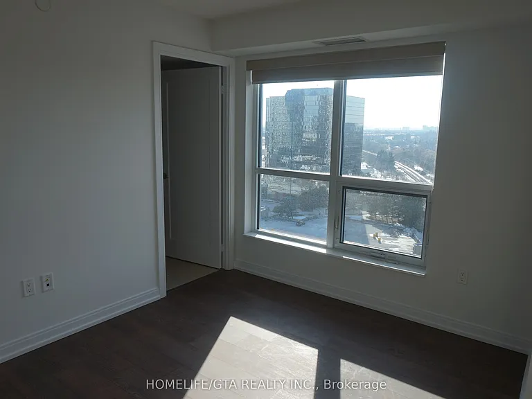 275 Village Green Sq #1522 — Photo 23