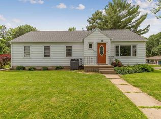 2200 W 6th St, Waterloo, IA 50702