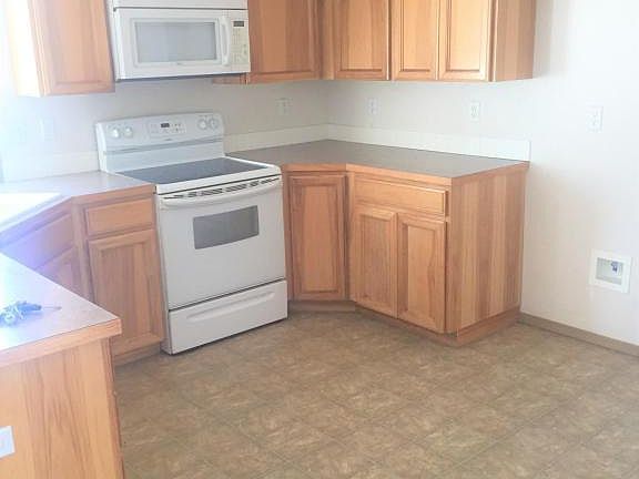 5th image of 410 Willamette Ave