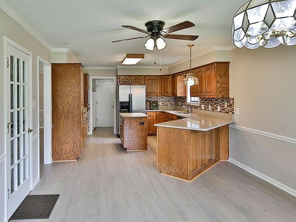 4th image of 4629 Cedar Hills Dr