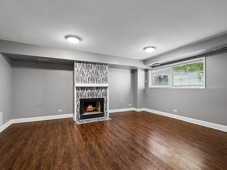 441 Park Ridge Ln #G — Photo 5
