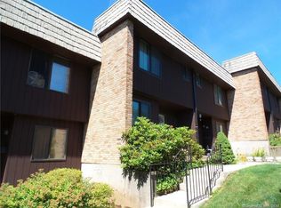 6 Magnolia Hill Ct #6, Cromwell, CT 06416