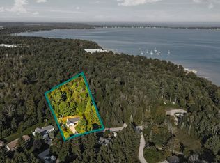 211 E 7th St, Northport, MI 49670