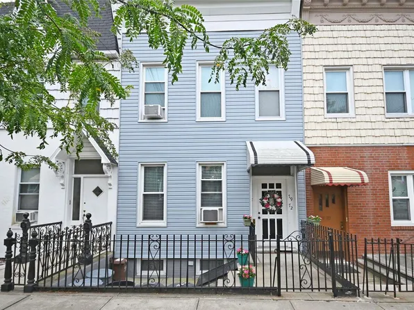 79-72 78th Avenue, Glendale, NY 11385