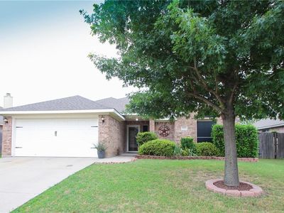 1022 Thistle Meade Cir, Burleson, TX, 76028