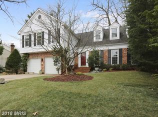 1202 Halesworth Dr, Rockville, MD 20854