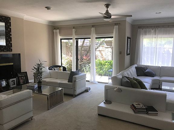 3rd image of 4211 Clear Lake Cir