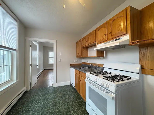 26 Saint James St #26, Newton, MA 02458