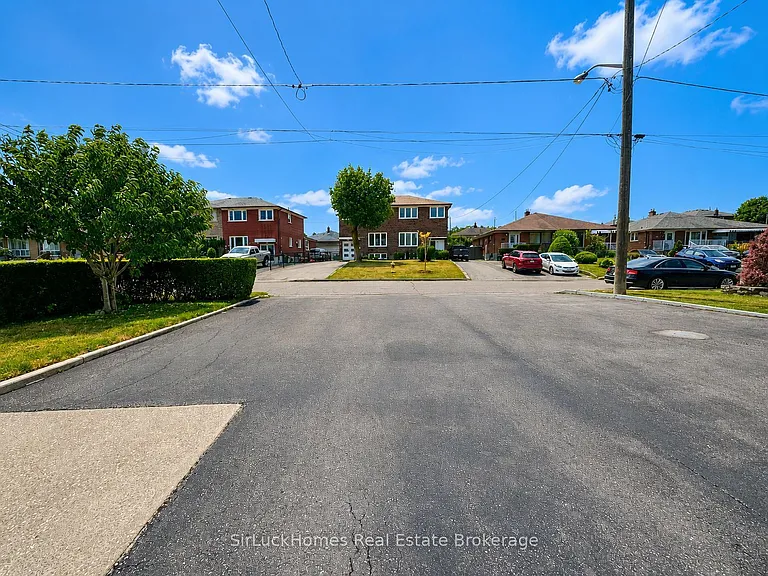 15 Snowood Ct — Photo 26