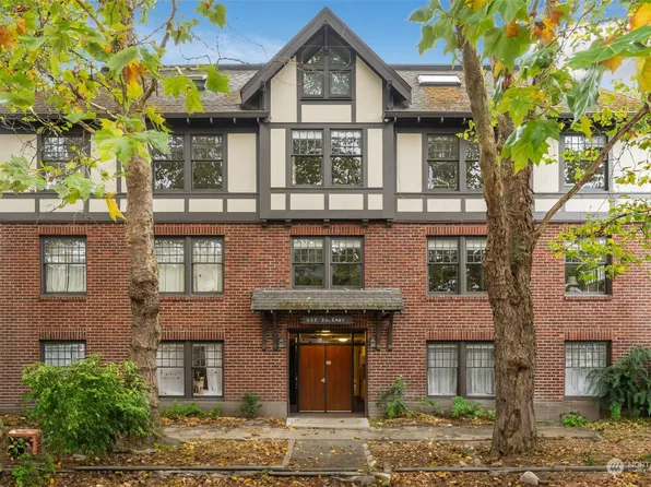 535 20th Avenue E #303, Seattle, WA 98112