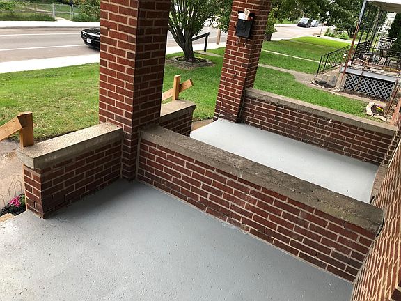 2nd image of 196 Dana Ave