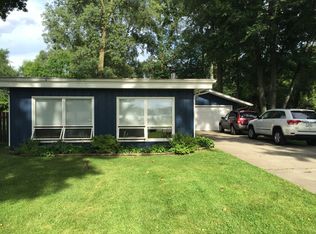 51180 Maplewood Dr, Elkhart, IN 46514