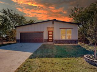 167 Westview Dr, Gun Barrel City, TX 75156