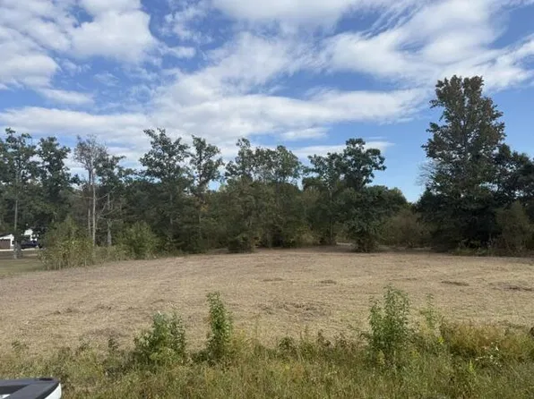 1080 Fawn Dr, Cookeville, TN 38501