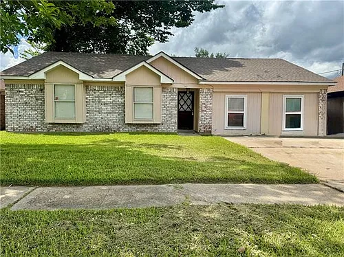 2521 English Colony Dr Photo 1