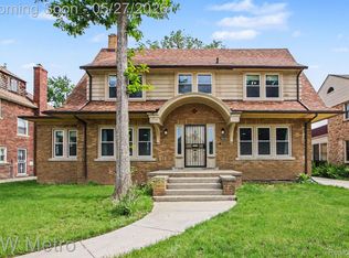 18844 Bretton Dr, Detroit, MI 48223
