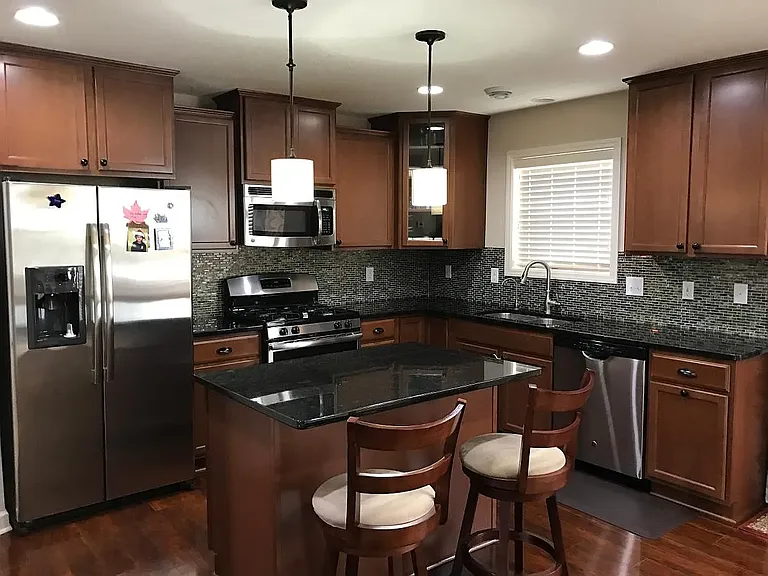 3461 Chestnut Ln — Photo 3