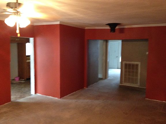 3rd image of 68 Fisher St