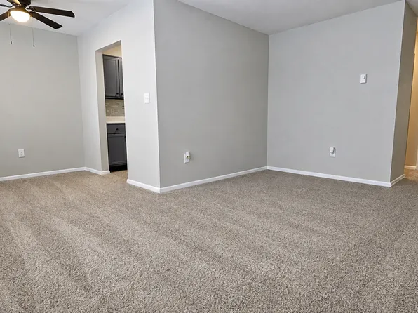 81 Woods Dr, 81 Woods Dr #3, West Milton, OH 45383