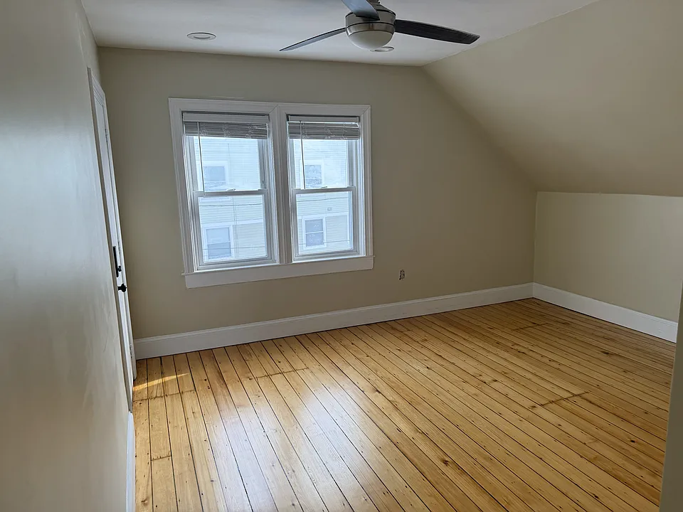 Living Room (dining room POV)