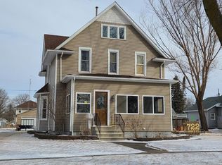 722 Court St, Rockwell City, IA 50579