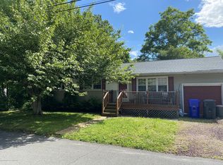748 Hardean Rd, Brick, NJ 08724