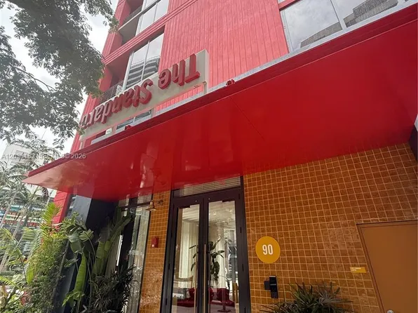 90 NE 32nd St, Miami, FL